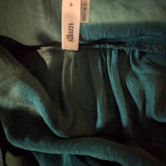 94. Glam Emerald green mini dress - Small - Picture 3 of 5